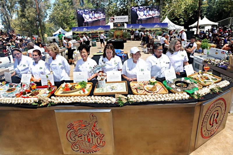¡El festival del ajo es siempre un día de fiesta!