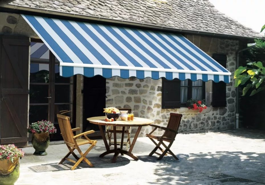 Akrilik, polyester ve PVC kanopi