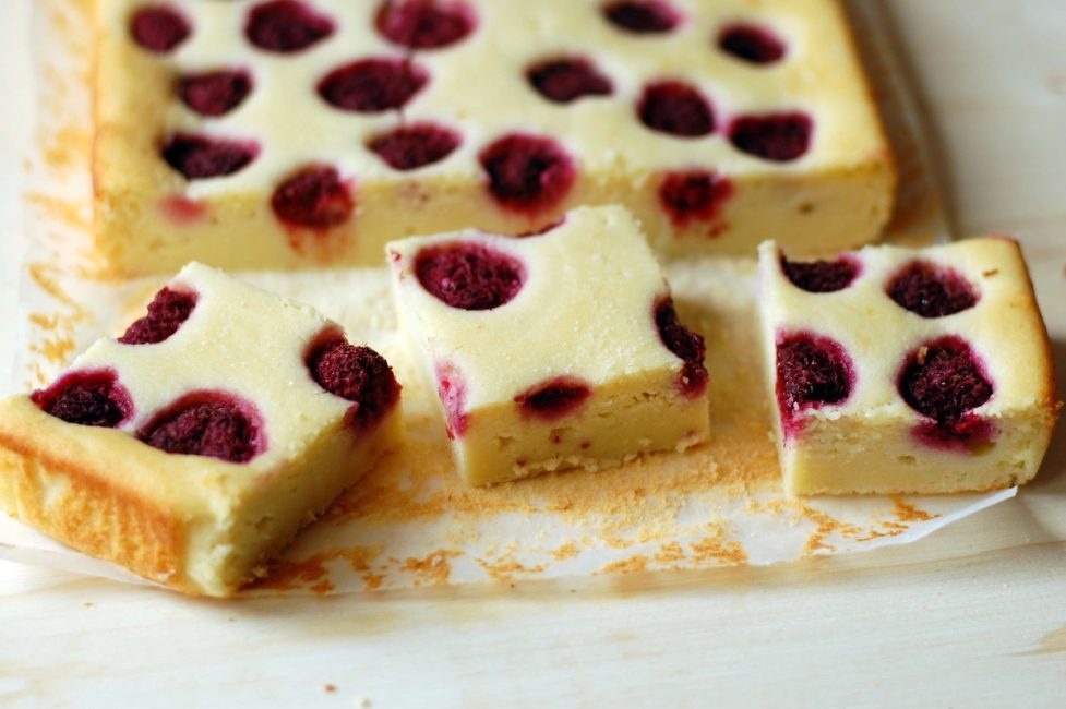mannik con cerezas