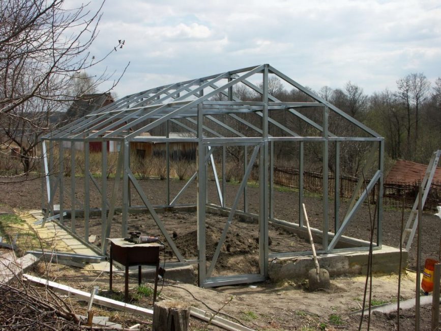 Hotový rám