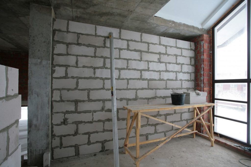 Dairedeki bölmeler: türleri, işlevselliği, aranjman için popüler malzemeler (130+ Fotoğraf ve Video) + İncelemeler
