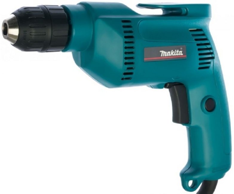 6408