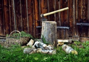 Kirves kaikkiin tilanteisiin