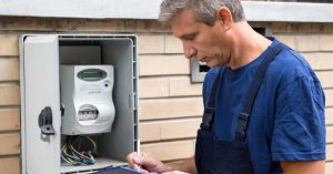 Medidor de electricidad para un apartamento o una casa particular: monofásico y trifásico, tarifa única y tarifa múltiple