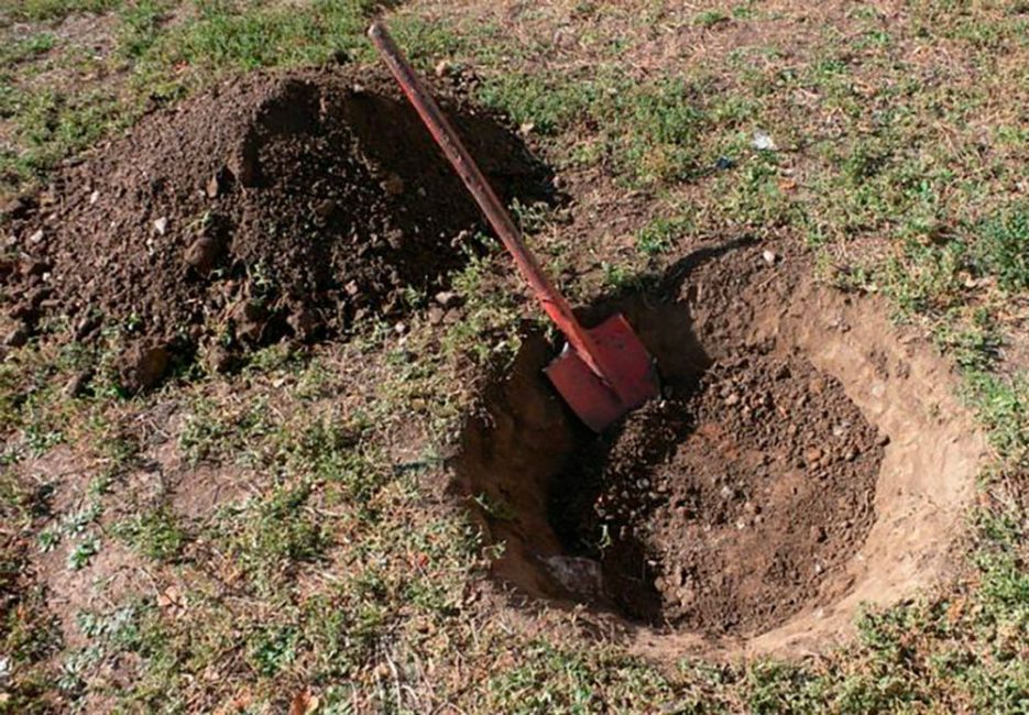 Preparamos el orificio de aterrizaje con anticipación de acuerdo con las dimensiones requeridas
