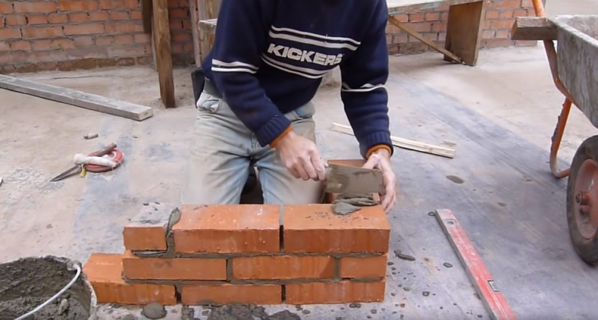Vyplnění spár maltou