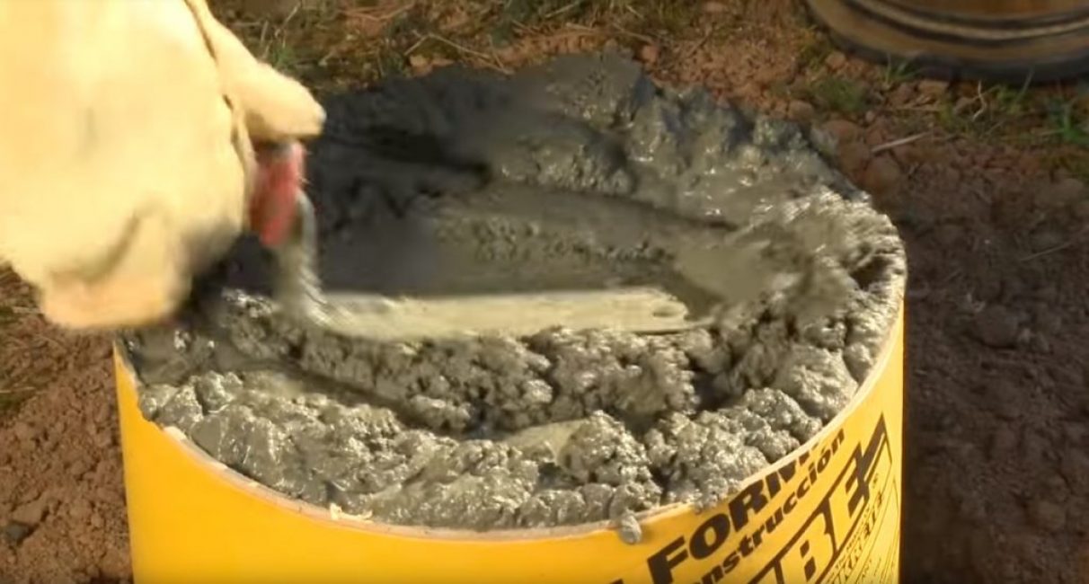 Avjämna betong med en murslev
