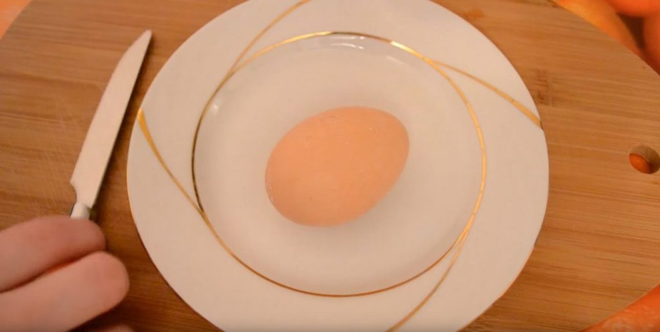 Ägg med tejp borttaget