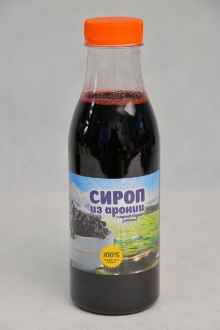 Sirup z černého jeřábu