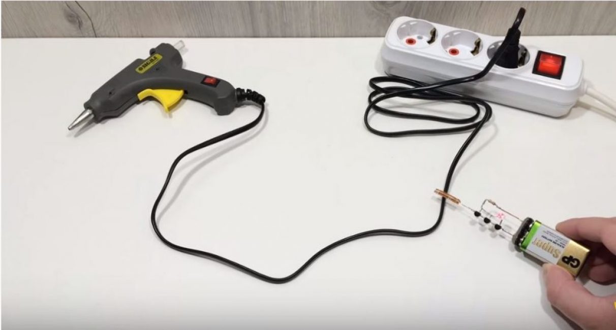 Zkoušky na elektrických zařízeních