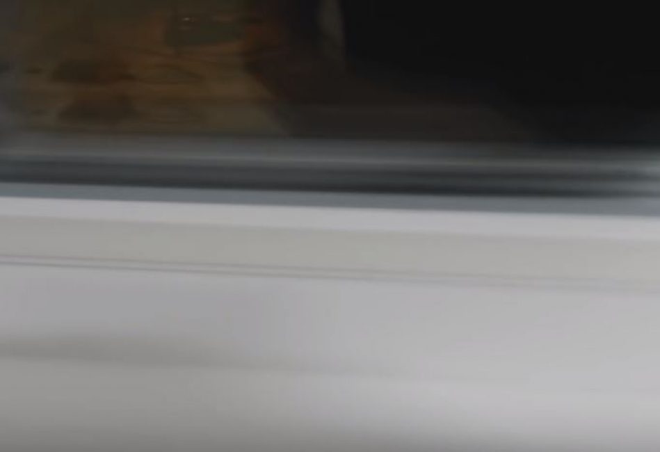 glas med film lämnas torrt