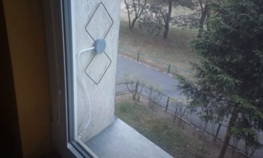 Dijital televizyon için kendin yap televizyon anteni